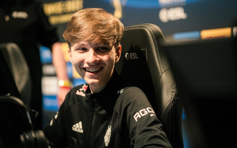 让人不禁对 让人不禁对